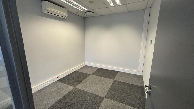 To Let commercial Property for Rent in Mowbray Western Cape